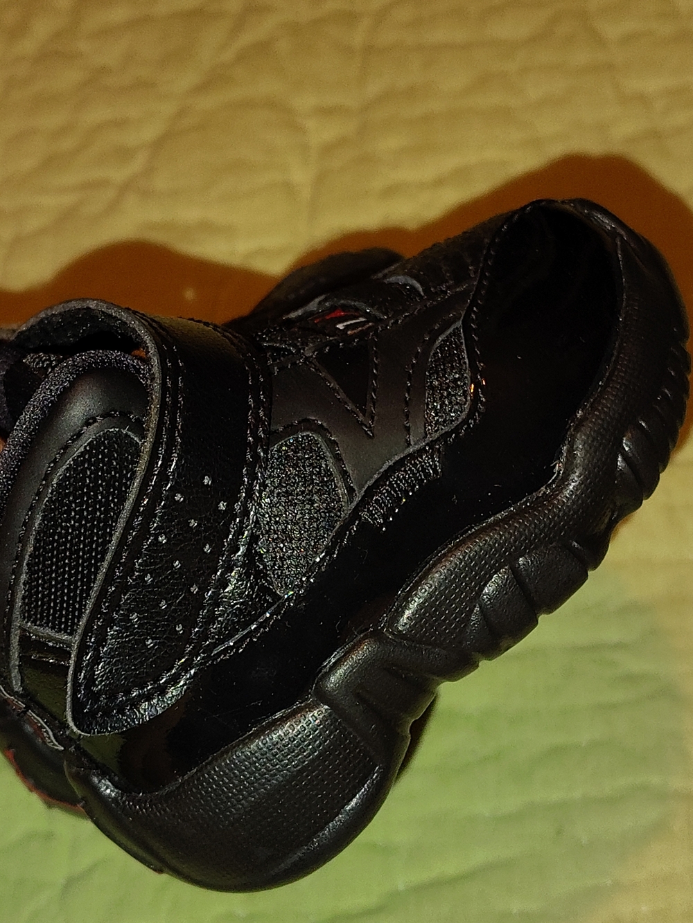 Jordan Kids Black Velcro Walker Sneakers